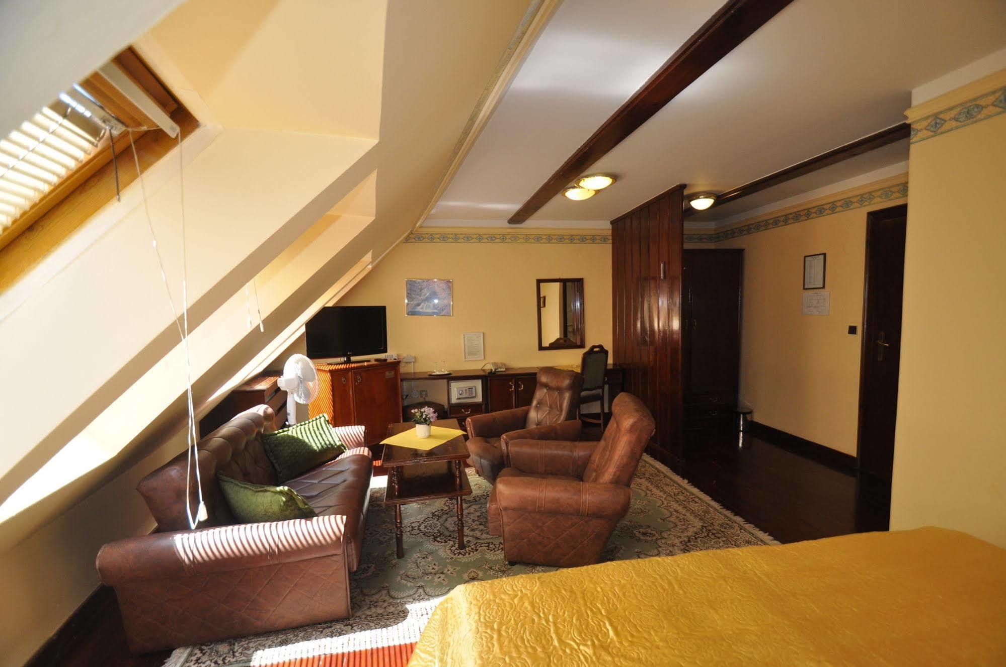 Garni -Hotel Barbakan Levoca Luaran gambar