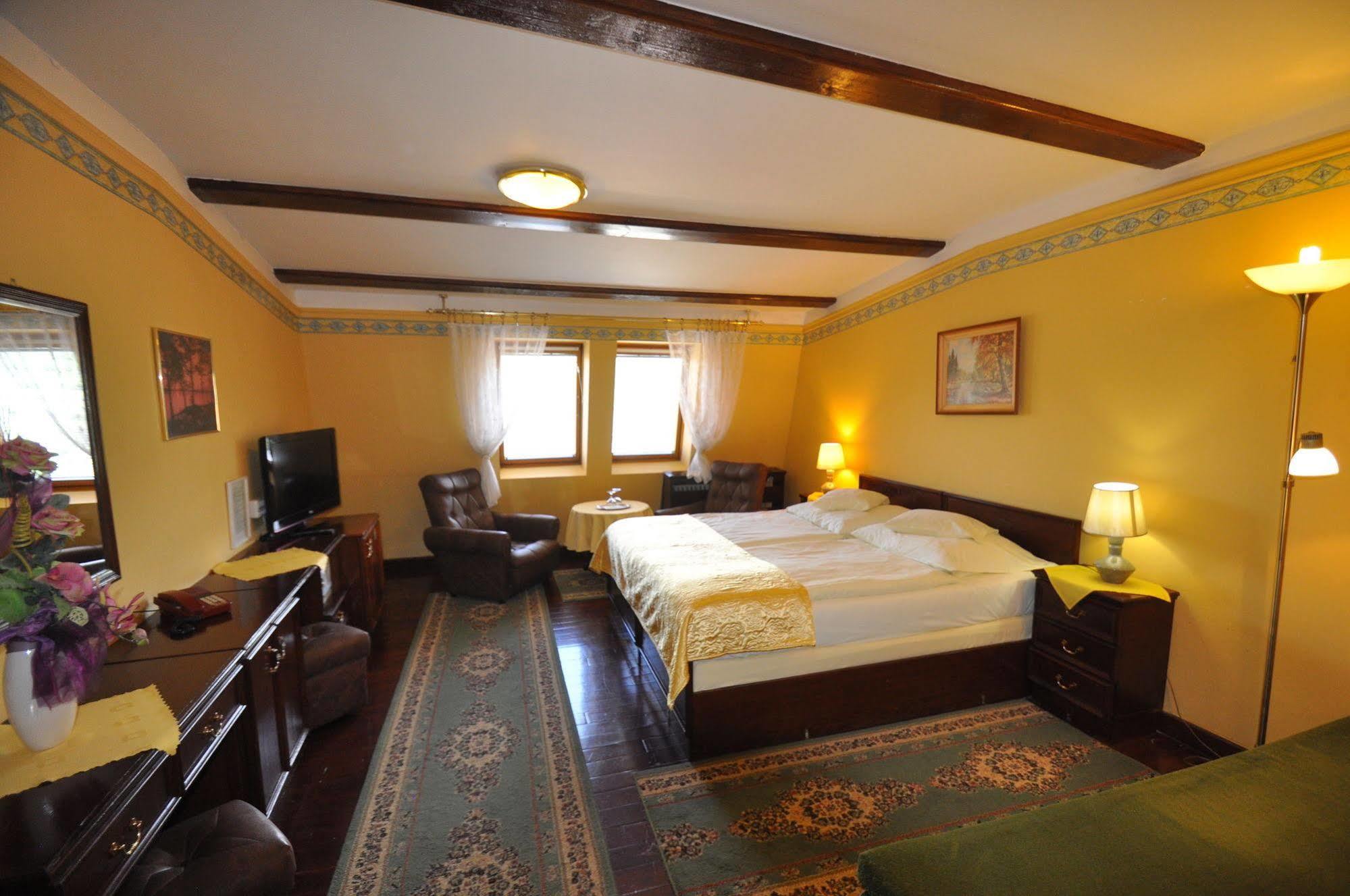 Garni -Hotel Barbakan Levoca Luaran gambar
