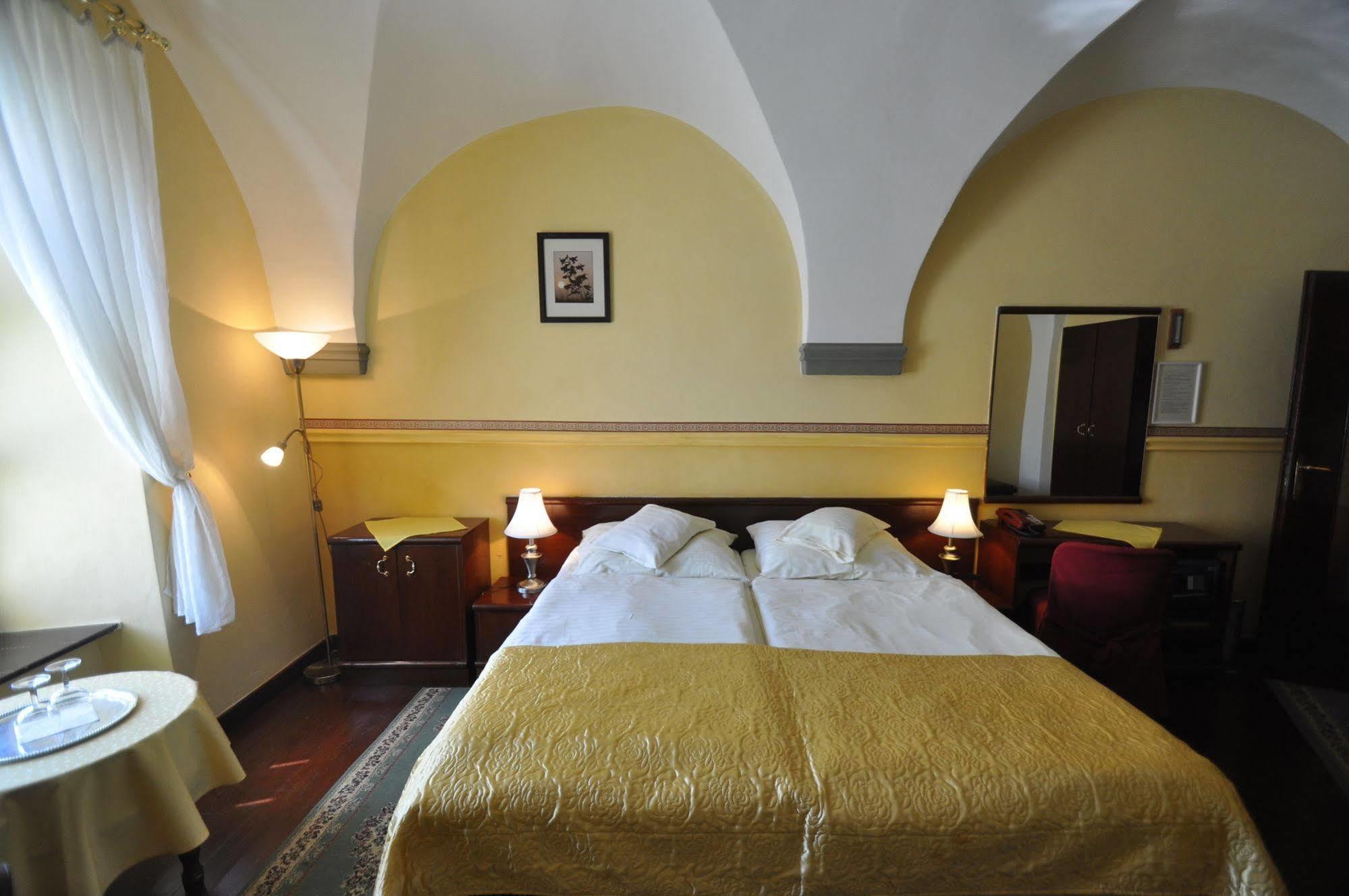 Garni -Hotel Barbakan Levoca Luaran gambar